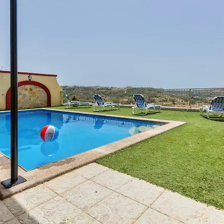Villa Ta' Rozarja Holiday With Private Pool + Views Xagħra