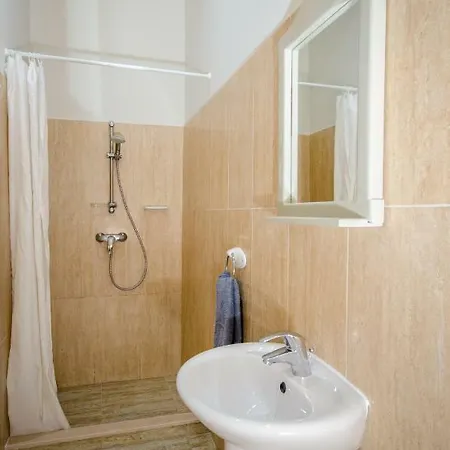 Ta' Rozarja Holiday With Private Pool + Views Villa Xagħra